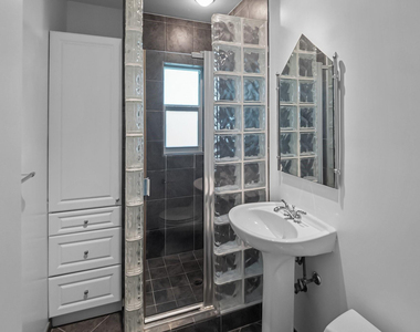 2608 Ne 12th Street - Photo Thumbnail 26