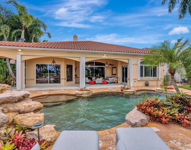 186 Golf Village Boulevard - Photo Thumbnail 60