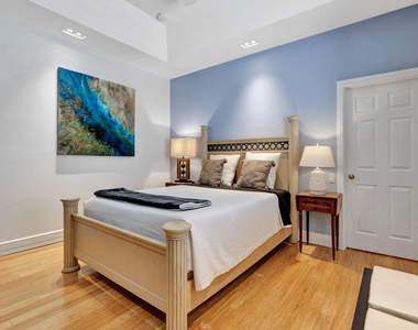 186 Golf Village Boulevard - Photo Thumbnail 39