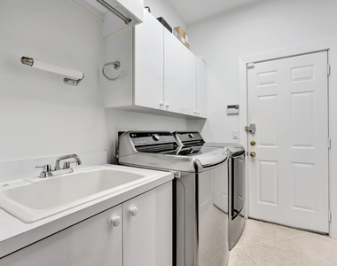 186 Golf Village Boulevard - Photo Thumbnail 27