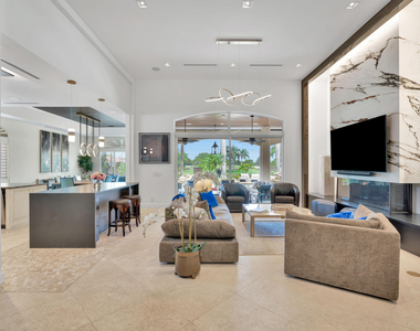186 Golf Village Boulevard - Photo Thumbnail 7