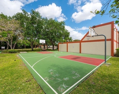 65 Centennial Court - Photo Thumbnail 48