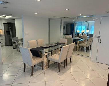 5100 N Ocean Boulevard - Photo Thumbnail 6