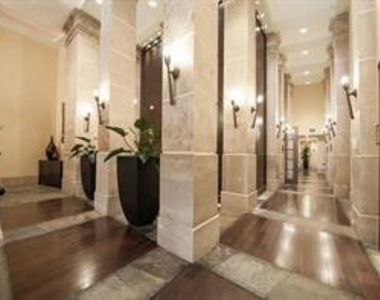 16275 Collins Avenue - Photo Thumbnail 25