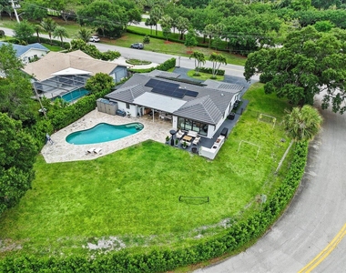 1049 W Palmetto Park Road - Photo Thumbnail 36
