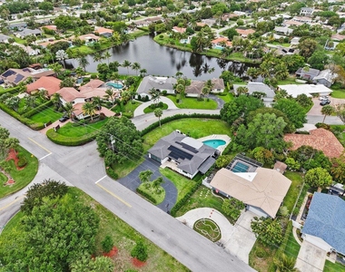 1049 W Palmetto Park Road - Photo Thumbnail 38