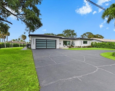 1049 W Palmetto Park Road - Photo Thumbnail 1