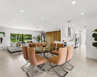 1049 W Palmetto Park Road - Photo Thumbnail 8