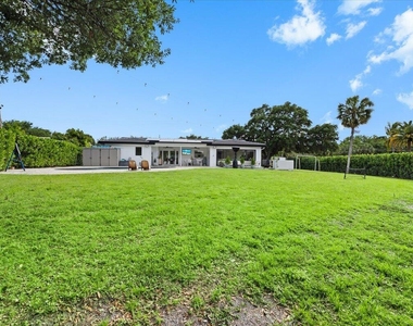 1049 W Palmetto Park Road - Photo Thumbnail 33