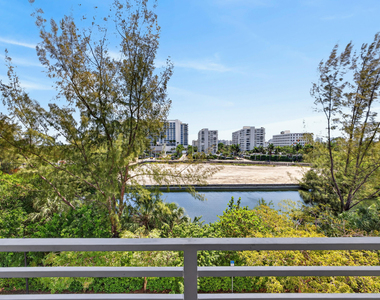 1044 Ne 18th Avenue - Photo Thumbnail 35