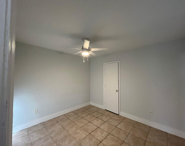 2318 Van Buren Street - Photo Thumbnail 2