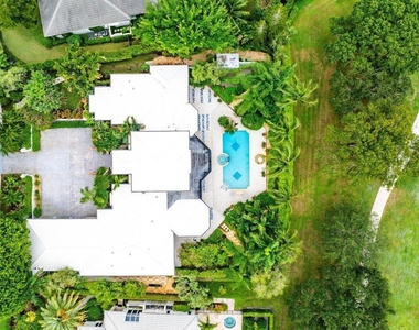 2540 Fairway Island Drive - Photo Thumbnail 40