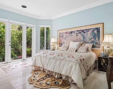 2540 Fairway Island Drive - Photo Thumbnail 16