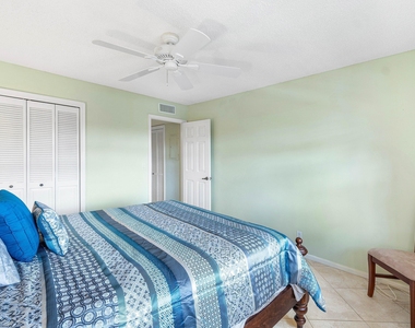 6446 Aspen Glen Circle - Photo Thumbnail 28