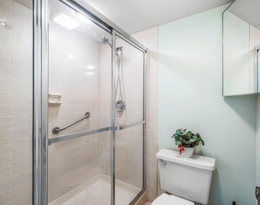 6446 Aspen Glen Circle - Photo Thumbnail 24