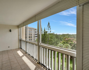 6921 Environ Boulevard - Photo Thumbnail 21