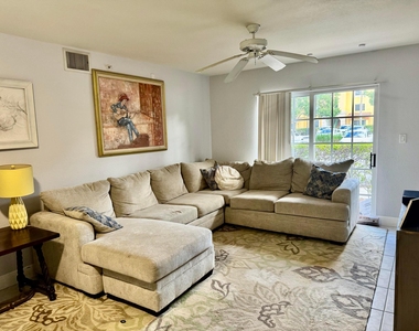 6769 Heritage Grande - Photo Thumbnail 15