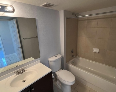 6769 Heritage Grande - Photo Thumbnail 14