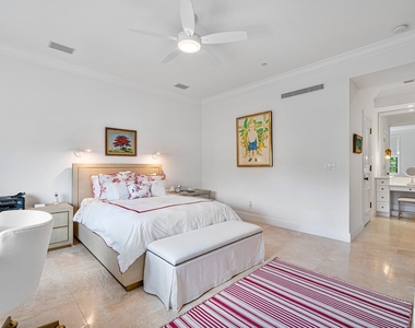 150 Bradley Place - Photo Thumbnail 10
