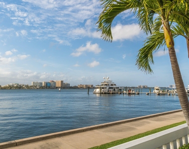 150 Bradley Place - Photo Thumbnail 20