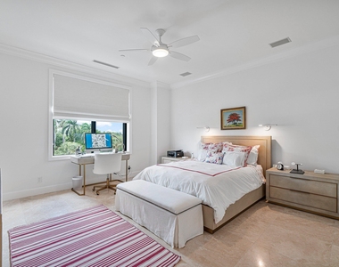 150 Bradley Place - Photo Thumbnail 9