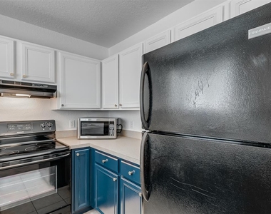1608 Nw 7th Street - Photo Thumbnail 11