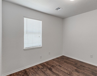 1608 Nw 7th Street - Photo Thumbnail 22
