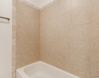 1608 Nw 7th Street - Photo Thumbnail 20