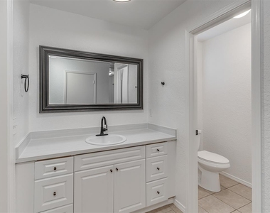 1608 Nw 7th Street - Photo Thumbnail 18