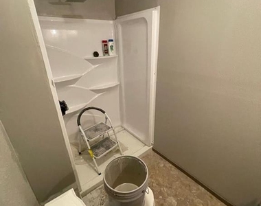 3128 Sw 27th Street - Photo Thumbnail 1
