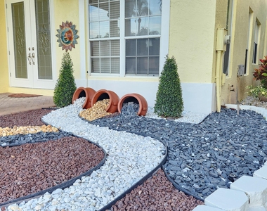 1851 Corsica Drive - Photo Thumbnail 4