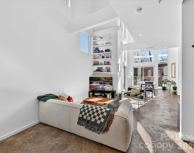 3123 N Davidson Street - Photo Thumbnail 15