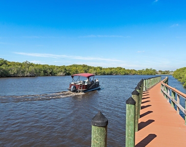 671 Sw South River Drive - Photo Thumbnail 53