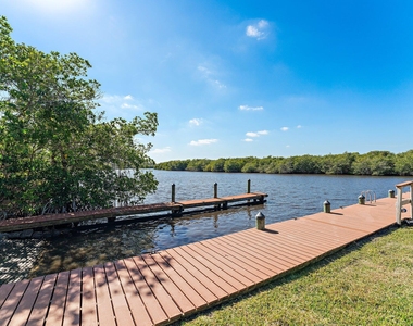 671 Sw South River Drive - Photo Thumbnail 50