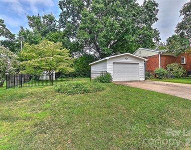 420 Seneca Place - Photo Thumbnail 30