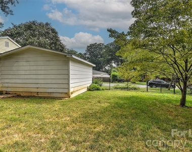 420 Seneca Place - Photo Thumbnail 41