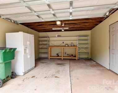 420 Seneca Place - Photo Thumbnail 34