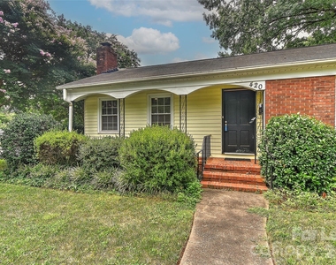420 Seneca Place - Photo Thumbnail 1
