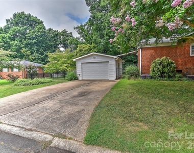 420 Seneca Place - Photo Thumbnail 31