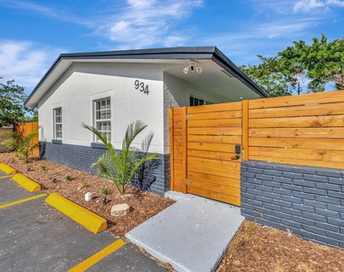 934 Nw 4th Avenue - Photo Thumbnail 9