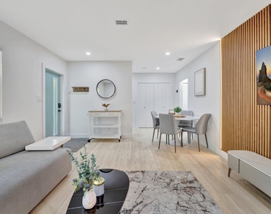934 Nw 4th Avenue - Photo Thumbnail 23
