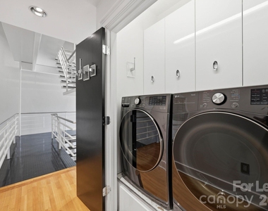 1124 Dilworth Crescent Row - Photo Thumbnail 32