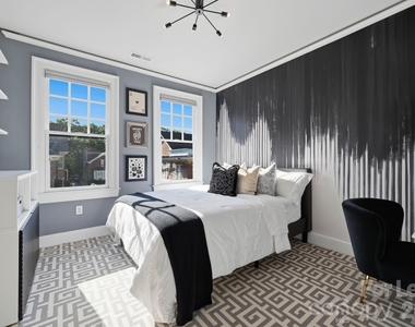 1124 Dilworth Crescent Row - Photo Thumbnail 28