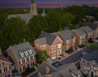 1124 Dilworth Crescent Row - Photo Thumbnail 45