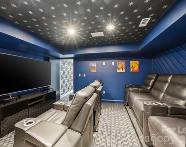 1124 Dilworth Crescent Row - Photo Thumbnail 37