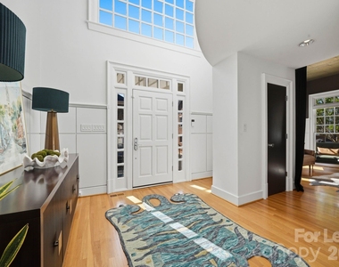 1124 Dilworth Crescent Row - Photo Thumbnail 4