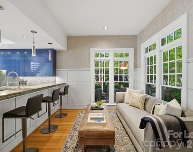 1124 Dilworth Crescent Row - Photo Thumbnail 13