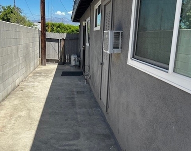 8036 Whitmore - Photo Thumbnail 18