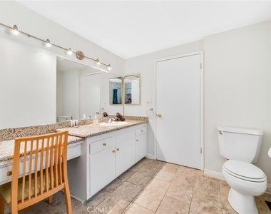 5400 Nagle Avenue - Photo Thumbnail 25
