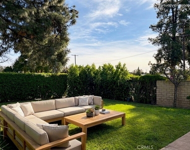 7101 Fallbrook Avenue - Photo Thumbnail 19